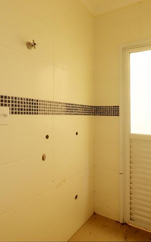 Casa à venda com 143m², 2 quartos e 2 vagasÁrea de Serviço