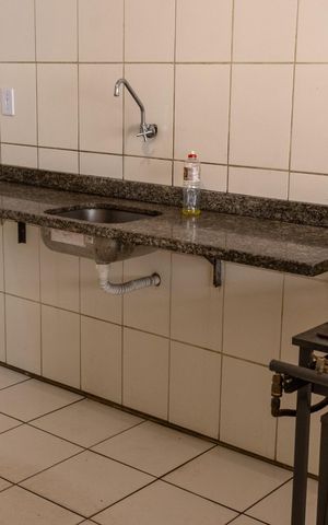 Apartamento à venda com 49m², 2 quartos e 1 vaga Apartamento à venda com 49m², 2 quartos e 1 vagaÁrea comum - Salão de festas
