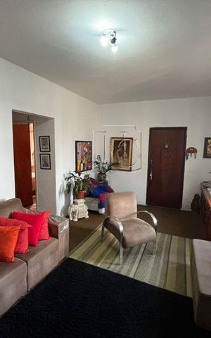 Casa à venda com 142m², 2 quartos e 2 vagas