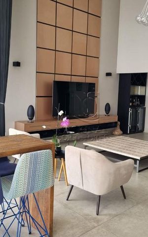 Apartamento à venda com 238m², 4 quartos e 4 vagas