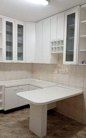 Casa à venda com 180m², 3 quartos e 3 vagas