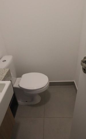 Apartamento para alugar com 126m², 3 quartos e 2 vagas Apartamento para alugar com 126m², 3 quartos e 2 vagasLavabo