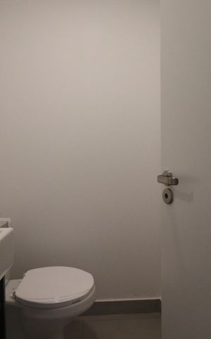 Apartamento para alugar com 126m², 3 quartos e 2 vagas Apartamento para alugar com 126m², 3 quartos e 2 vagasLavabo