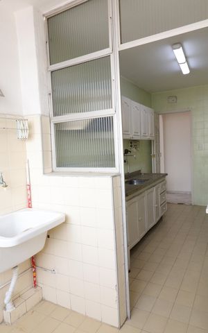 Apartamento à venda com 80m², 3 quartos e 1 vagaÁrea de Serviço