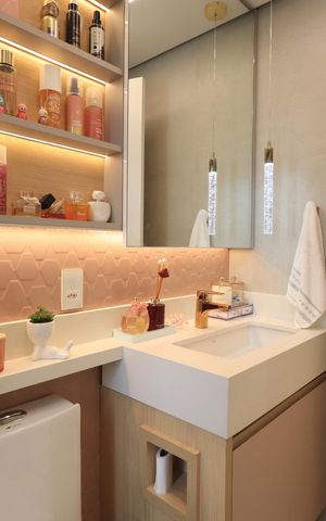 Apartamento à venda com 125m², 2 quartos e 2 vagasBanheiro da Suíte 1
