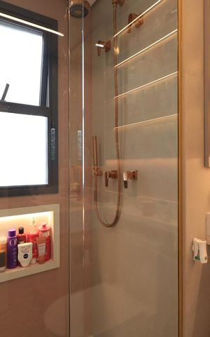 Apartamento à venda com 125m², 2 quartos e 2 vagasBanheiro da Suíte 1