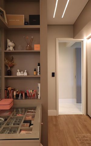 Apartamento à venda com 125m², 2 quartos e 2 vagasCloset da suíte 2