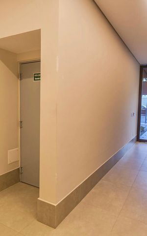 Apartamento à venda com 77m², 2 quartos e 2 vagas Apartamento à venda com 77m², 2 quartos e 2 vagasHall de entrada