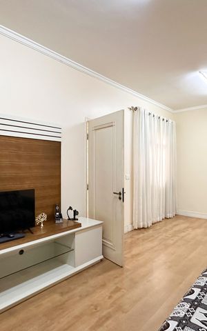 Casa para alugar com 140m², 4 quartos e 2 vagasSala