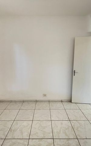 Casa à venda com 69m², 2 quartos e 2 vagasQuarto 2