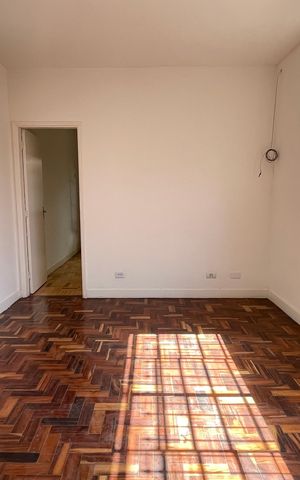 Casa à venda com 69m², 2 quartos e 2 vagasSala