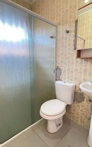 Casa à venda com 69m², 2 quartos e 2 vagasBanheiro