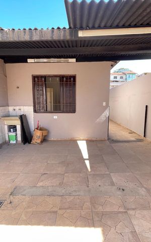 Casa à venda com 69m², 2 quartos e 2 vagasQuintal