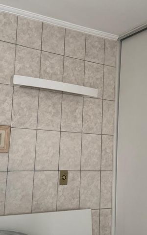 Casa à venda com 106m², 2 quartos e 1 vaga Casa à venda com 106m², 2 quartos e 1 vagaBanheiro