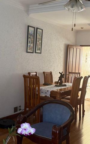 Casa à venda com 106m², 2 quartos e 1 vaga Casa à venda com 106m², 2 quartos e 1 vagaSala