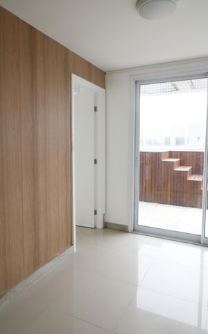 Apartamento para alugar com 165m², 4 quartos e 3 vagasHall social da cobertura 