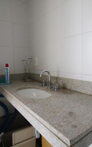 Apartamento para alugar com 165m², 4 quartos e 3 vagasBanheiro 2