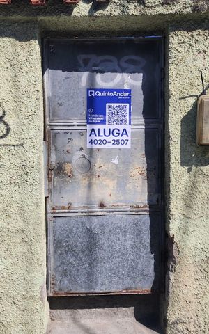 Casa para alugar com 70m², 2 quartos e sem vaga Casa para alugar com 70m², 2 quartos e sem vagaFachada