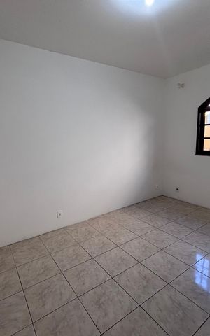 Casa de condomínio para alugar com 265m², 3 quartos e 2 vagas Casa de condomínio para alugar com 265m², 3 quartos e 2 vagasSuíte 2