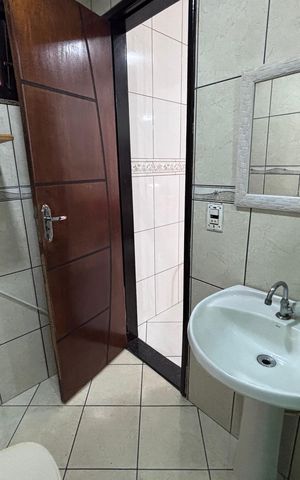 Casa de condomínio para alugar com 265m², 3 quartos e 2 vagas Casa de condomínio para alugar com 265m², 3 quartos e 2 vagasBanheiro social