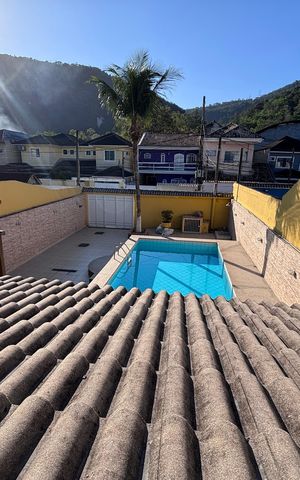 Casa de condomínio para alugar com 265m², 3 quartos e 2 vagas Casa de condomínio para alugar com 265m², 3 quartos e 2 vagasVaranda