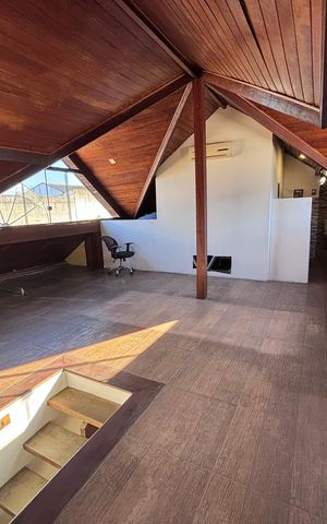 Casa de condomínio para alugar com 265m², 3 quartos e 2 vagas Casa de condomínio para alugar com 265m², 3 quartos e 2 vagasÁrea comum