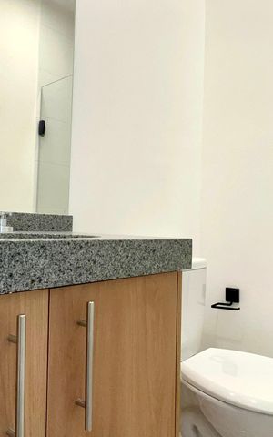 Studio para alugar com 25m², 1 quarto e sem vaga Studio para alugar com 25m², 1 quarto e sem vagaBanheiro