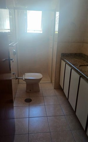 Casa para alugar com 250m², 4 quartos e 2 vagas