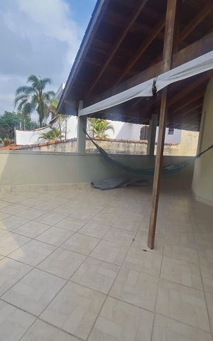 Casa para alugar com 250m², 4 quartos e 2 vagas