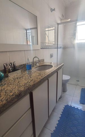 Casa para alugar com 250m², 4 quartos e 2 vagas