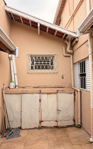 Casa para alugar com 100m², 3 quartos e 3 vagasÁrea de Serviço