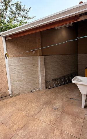 Casa para alugar com 100m², 3 quartos e 3 vagasÁrea de Serviço