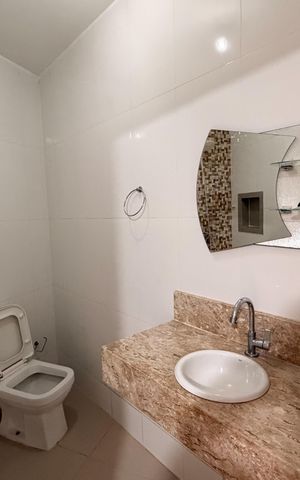 Casa para alugar com 100m², 3 quartos e 3 vagasBanheiro da Suíte 2