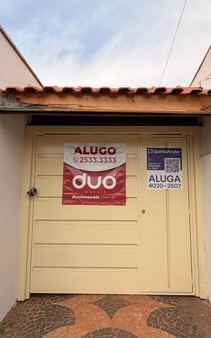 Casa para alugar com 100m², 3 quartos e 3 vagasEntrada