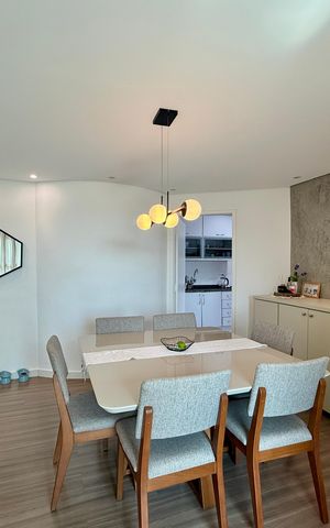 Apartamento à venda com 72m², 3 quartos e 1 vaga Apartamento à venda com 72m², 3 quartos e 1 vagaSala