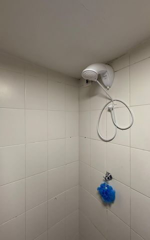 Apartamento à venda com 72m², 3 quartos e 1 vaga Apartamento à venda com 72m², 3 quartos e 1 vagaBanheiro