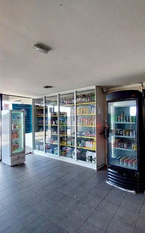 Apartamento à venda com 72m², 3 quartos e 1 vaga Apartamento à venda com 72m², 3 quartos e 1 vagaMercadinho