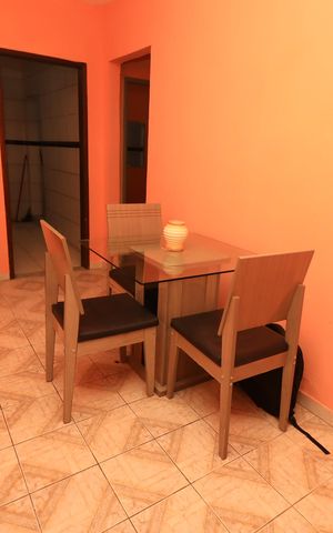 Casa para alugar com 90m², 3 quartos e 1 vagaSala