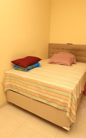 Casa para alugar com 90m², 2 quartos e 1 vagaQuarto