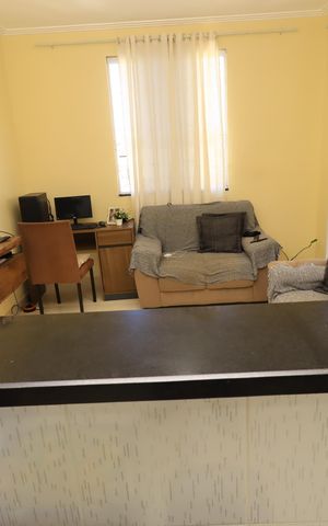 Casa para alugar com 90m², 2 quartos e 1 vagaSala