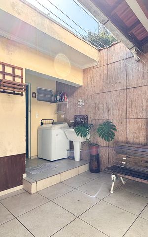Casa à venda com 140m², 2 quartos e 1 vaga Casa à venda com 140m², 2 quartos e 1 vagaÁrea gourmet