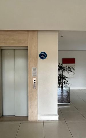 Apartamento à venda com 107m², 2 quartos e 2 vagas Apartamento à venda com 107m², 2 quartos e 2 vagasHall de entrada