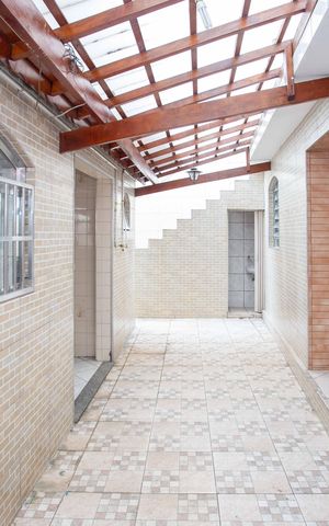 Casa à venda com 260m², 5 quartos e 3 vagasÁrea comum