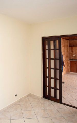 Casa à venda com 260m², 5 quartos e 3 vagasQuarto de Serviço