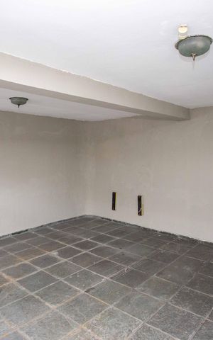 Casa à venda com 260m², 5 quartos e 3 vagasGaragem