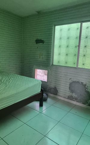 Casa à venda com 200m², 5 quartos e 1 vaga Casa à venda com 200m², 5 quartos e 1 vagaQuarto