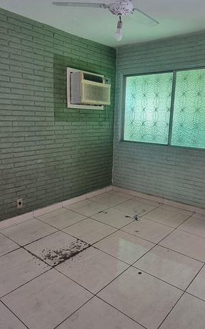 Casa à venda com 200m², 5 quartos e 1 vaga Casa à venda com 200m², 5 quartos e 1 vagaSala