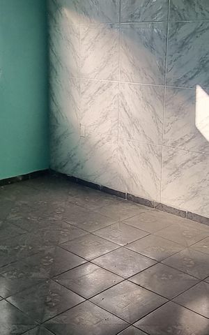 Casa à venda com 200m², 5 quartos e 1 vaga Casa à venda com 200m², 5 quartos e 1 vagaSala