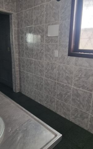 Casa à venda com 200m², 5 quartos e 1 vaga Casa à venda com 200m², 5 quartos e 1 vagaCozinha
