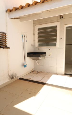 Casa de condomínio para alugar com 95m², 3 quartos e 2 vagasÁrea de Serviço